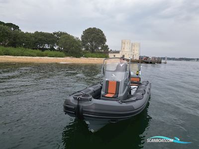 Highfield 660 Patrol Gummibåt / Rib 2023, med Honda motor, England