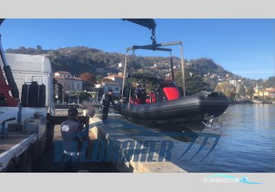 Spx Rib 24 Gummibåt / Rib 2022, med Mercury P300 XL Pxs DS motor, Italien