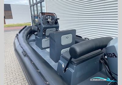 Stingray 5.6 Searider Gummibåt / Rib 2014, med Honda motor, Holland