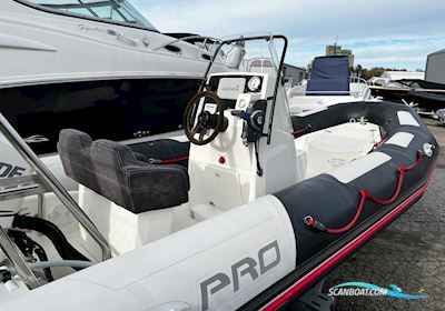 Zodiac 550 Pro Special Edition Gummibåt / Rib 2014, med Evinrude 75hk, uppgraderad med mjukvara till 90hk motor, Sverige