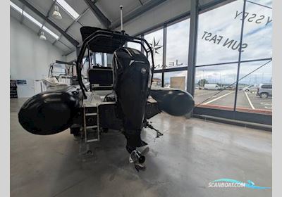 Zodiac Pro 7 Gummibåt / Rib 2021, med Mercury motor, England