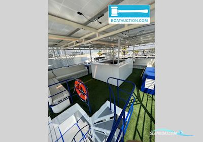 Catamaran-Style Huisboot Hausboot / Flussboot 2023, mit Honda motor, Arab. Emirats