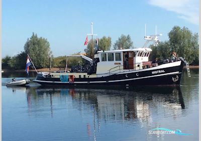 Directievaartuig 17.83 met UBC certificaat Hausboot / Flussboot 1942, mit GM Detroit<br />6-71 motor, Niederlande
