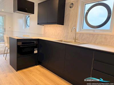 Houseboat River Pod 38 Hausboot / Flussboot 2020, mit 0 motor, England