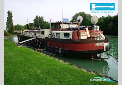 Arsenal de Cherbourg Freycinet Huizen aan water 1950, met Baudouin Dnp 6 Diesel 1950 motor, België