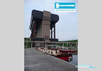 Arsenal de Cherbourg Freycinet Huizen aan water 1950, met Baudouin Dnp 6 Diesel 1950 motor, België