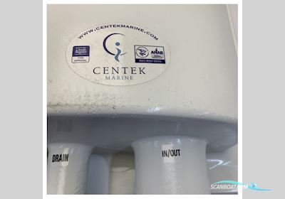 Centek Generator Exhaust Water Separator Muffler 3.5 x 3.5 x 2 Inch - 1020350 Huizen aan water 2025, The Netherlands