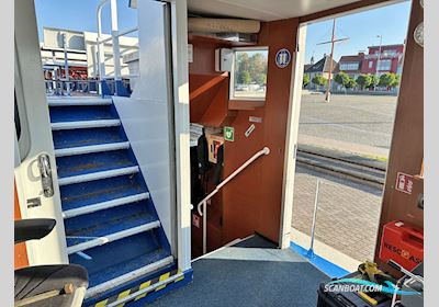 Dagpassagiersschip 140 Pers Huizen aan water 1993, met Skl Dieselmotorenwerk Schönebeck<br />6 VD 14,5/12-2 Srw motor, The Netherlands