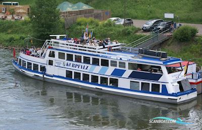 Dagpassagiersschip 221 pers, Rijn gecertificeerd Huizen aan water 1929, met Volvo Penta<br />D9-MH motor, The Netherlands