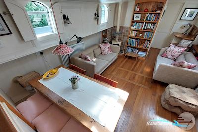 Dutch Barge Replica Custom Huizen aan water 2010, met Gardner motor, België