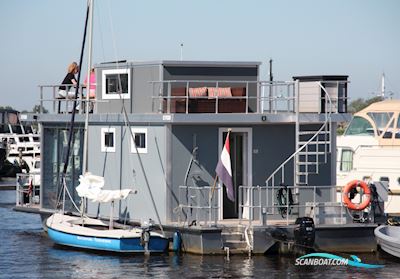 Houseboat DL-Boats Huizen aan water 2021, met Mercury motor, The Netherlands