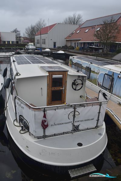 Houseboat Hybride/ Electrisch Varend 10.50 Huizen aan water 1984, The Netherlands
