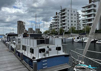 Husbåd i Tuborg Havn Huizen aan water 1969, met Detroit Diesel motor, Denemarken