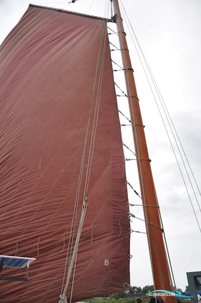 Klipper Woonschip/Zeilklipper Huizen aan water 1903, met Dainler motor, The Netherlands