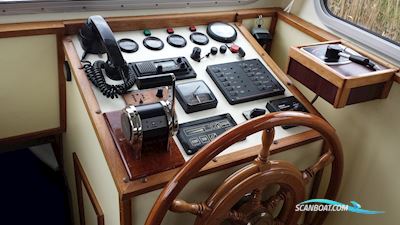 Kotter Woon-Reisschip Huizen aan water 1939, The Netherlands