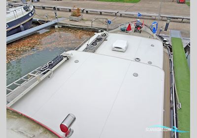 Luxe Motor 18.30 Huizen aan water 2002, met DAF<br />DF 615 motor, The Netherlands