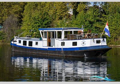 Luxe Motor 21.18 met UBC Huizen aan water 1925, met DAF<br />DD575M motor, The Netherlands
