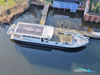 Motorjacht 20.18 GSOK Huizen aan water 1997, met Deutz/MWM<br />TBD 234 V06 motor, The Netherlands