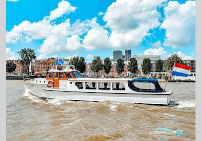 Passagiersschip 30 Personen Huizen aan water 1963, met 2x Mitsubishi<br />6D22 motor, The Netherlands