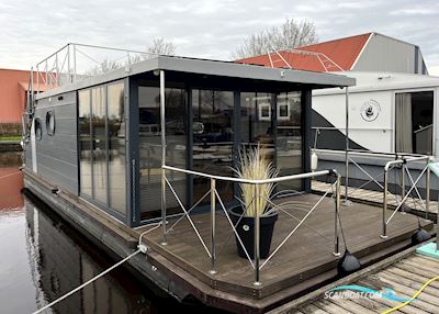 Per Direct Campi 400 Houseboat (Special Design) Huizen aan water 2023, met Yamaha motor, The Netherlands