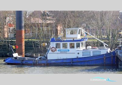 Sleep / Duwboot 17.58 met UBC Huizen aan water 1951, met Stork Ricardo<br />AR216 motor, The Netherlands