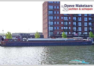 Spits B&B Varend Woonschip 39.09 met CvO Huizen aan water 1955, met Daimler Benz<br />OM423 motor, The Netherlands