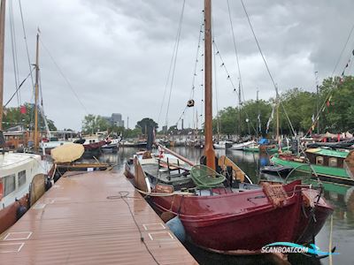 Zeiltjalk 15.34 Huizen aan water 1905, met Daf<br />475 motor, The Netherlands