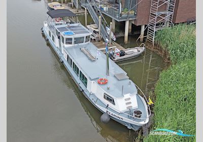 Luxe Varend Woonschip Rijn Gecertificeerd Hus- / Bobåd / Flodbåd 1976, med Cummins<br />B4.5 150 HD motor, Holland