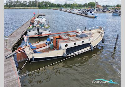 Zeeschouw 9.60 Hus- / Bobåd / Flodbåd 1969, med Peugeot Indenor motor, Holland