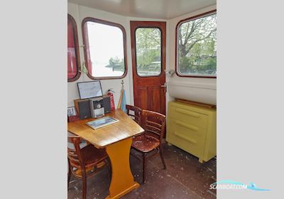 Dockyard 13, Motor tender Hus- / Bobåt / Flodbåd 1928, med Kromhout<br />8TS motor, Holland