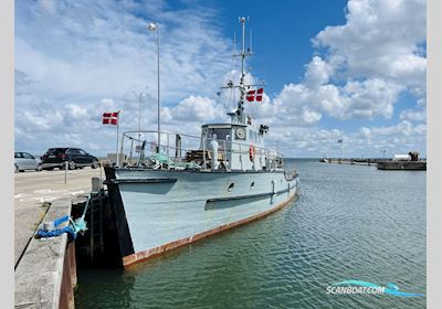 Former Danish Naval Vessel and mine sweeper Marianne-F Hus- / Bobåt / Flodbåd 1941, med Grenå - 4 takts 6 Cylinder motor, Danmark