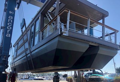 Houseboat  Under Dock  18 Hus- / Bobåt / Flodbåd 2017, med Mercury motor, Holland