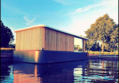 Houseboat Moat Floating Hotel Room Hus- / Bobåt / Flodbåd 2024, med Optie motor, Polen