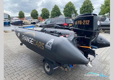 Aquarius 410 Stx Zapcat Inflatable / Rib 2020, with Mercury engine, The Netherlands