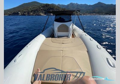 BWA 28 SPORT GTO Inflatable / Rib , with Mercury engine, Italy