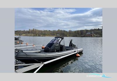 Brig Eagle 8 Inflatable / Rib 2020, with Evinrude G2 - 300HK engine, Sweden
