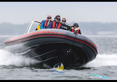 Capelli Tempest 750 x-Trem Inflatable / Rib 2015, with Yamaha F350 engine, Germany