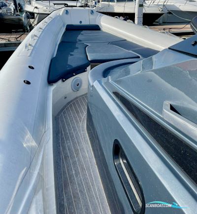 Lomac Gran Turismo 10.5 Inflatable / Rib 2019, with Yamaha Twin V8 F350 Aetx engine, France