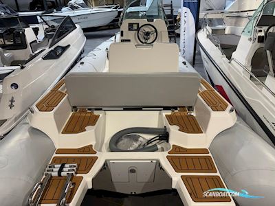 Zodiac Medline 5.8 Eindejaars Aanbieding! Inflatable / Rib 2024, with Suzuki engine, The Netherlands