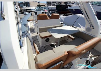 Zodiac Medline 7.5 Inflatable / Rib 2022, with Honda engine, Ireland