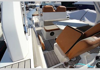 Zodiac Medline 7.5 Inflatable / Rib 2022, with Honda engine, Ireland