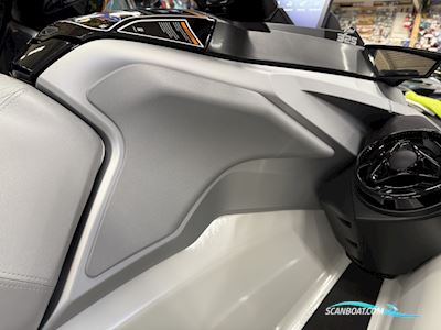 SEA DOO GTX 325 LIMITED Jetski / Scooter / Jet boat 2025, with Rotax engine, The Netherlands