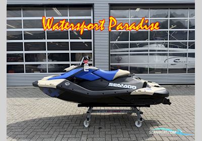 SEA DOO Spark Trixx 1up + 1 jaar extra garantie Jetski / Scooter / Jet boat 2025, with Rotax engine, The Netherlands