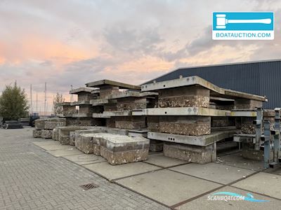 Inter Boat Marinas partij drijfsteigers Jetski / Scooter / Jetbåd , Holland