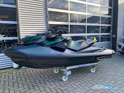 Sea-Doo RXP-X 300 APEX (35uur) Jetski / Scooter / Jetbåd 2023, med Rotax motor, Holland