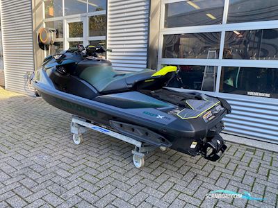 Sea-Doo RXP-X 300 APEX (35uur) Jetski / Scooter / Jetbåd 2023, med Rotax motor, Holland