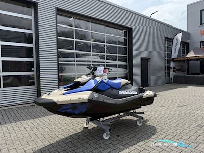 Sea Doo Spark Trixx 1up + 1 Jaar Extra Garantie Jetski / Scooter / Jetbåd 2025, med Rotax motor, Holland