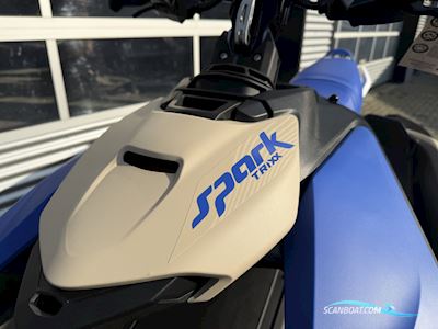 Sea Doo Spark Trixx 3up Jetski / Scooter / Jetbåd 2025, med Rotax motor, Holland
