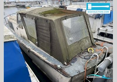 Cabin boat 800 Jolle , med Mercedes motor, Holland