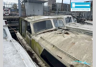Cabin boat 800 Jolle , med Mercedes motor, Holland